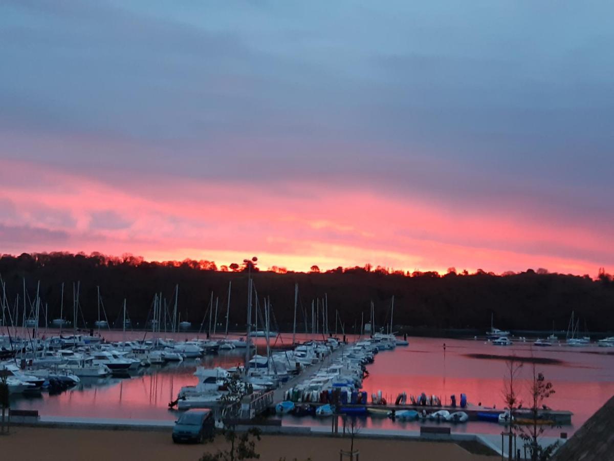 Gite Du Port Sur La Presqu'Ile De Lézardrieux Kültér fotó