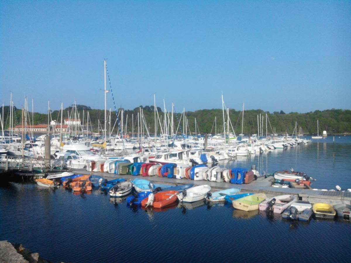 Gite Du Port Sur La Presqu'Ile De Lézardrieux Kültér fotó